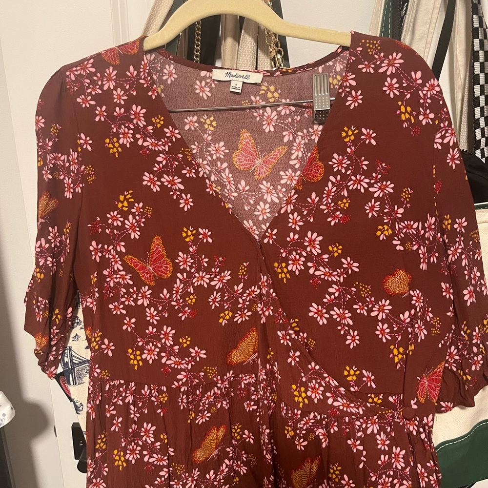 Madewell maroon and pink butterfly blouse size 6